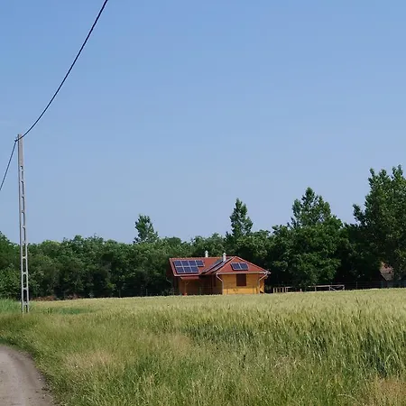 Σπίτι διακοπών Mezes Tanya *